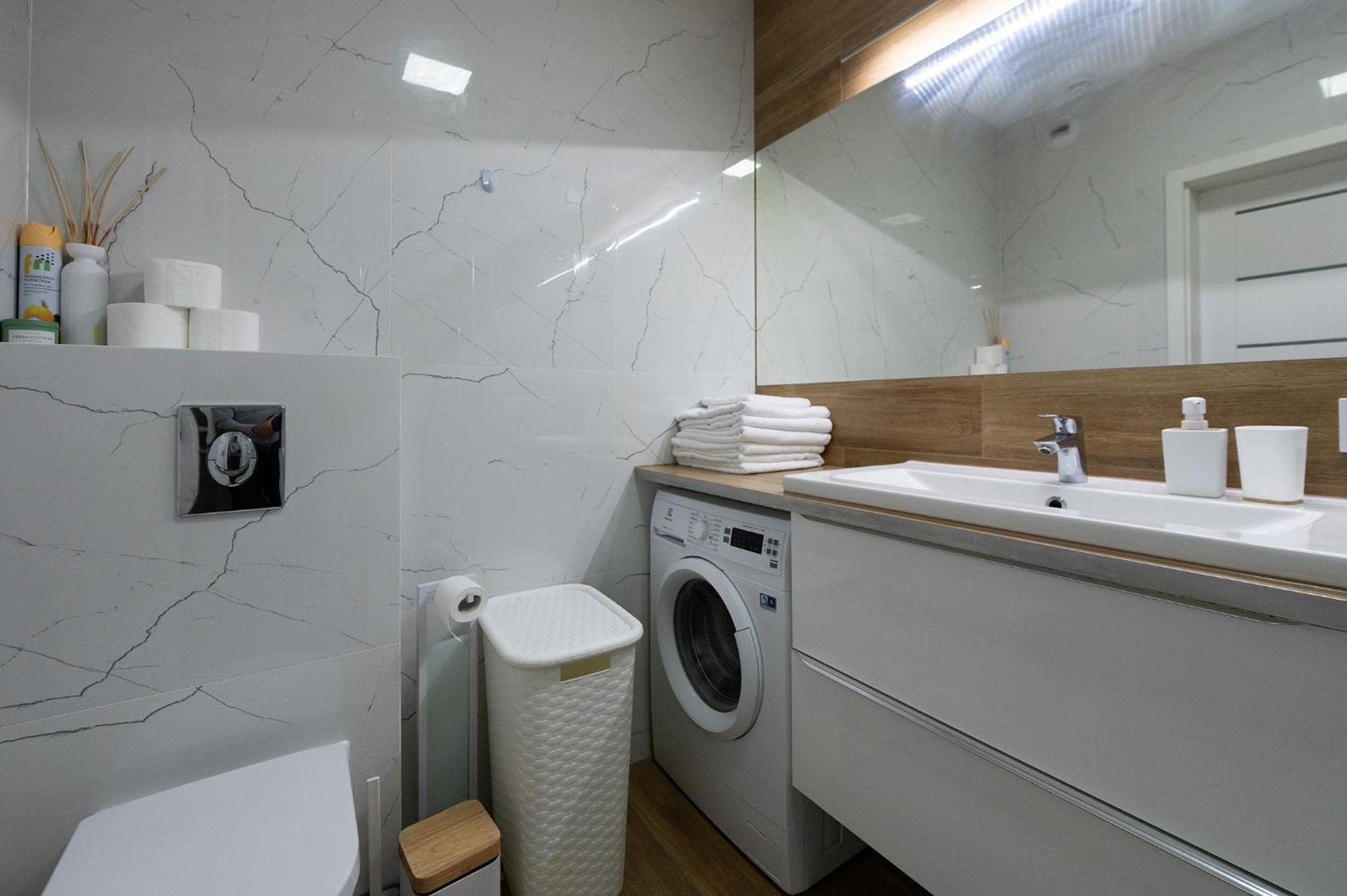 Apartment Manufaktura Luxury&free Parking Lodz (Lodz)